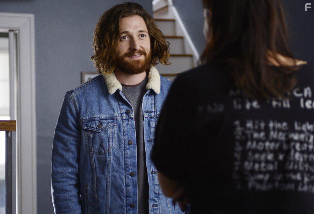 Lucas Neff in Downward Dog (2017)