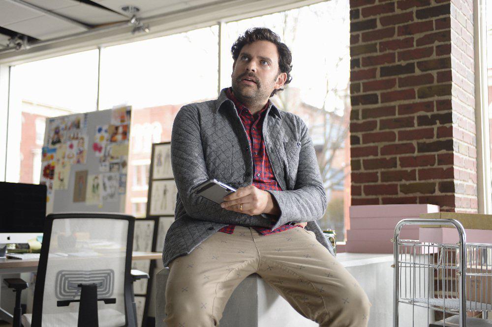 Barry Rothbart in Downward Dog (2017)