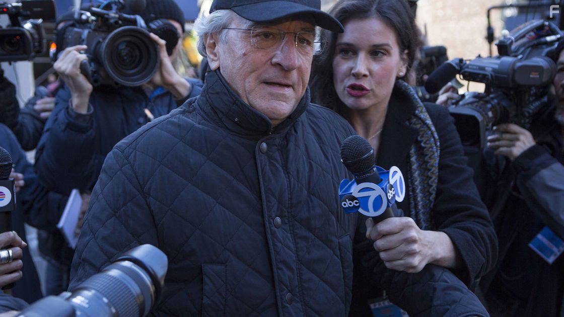 Robert De Niro in The Wizard of Lies (2017)