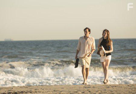 Lily Rabe and Nathan Darrow in The Wizard of Lies (2017)