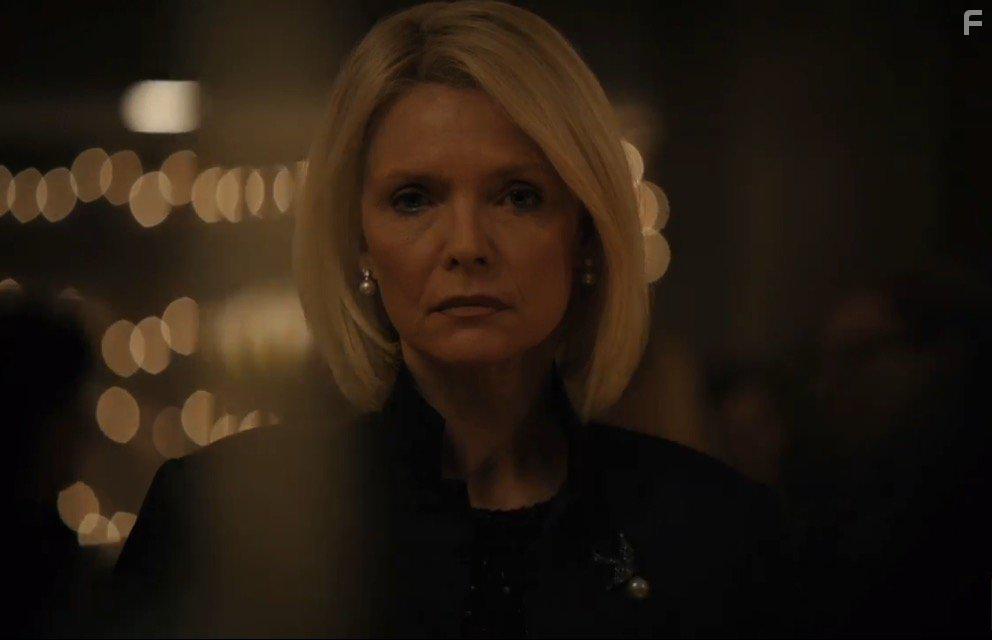 Michelle Pfeiffer in The Wizard of Lies (2017)