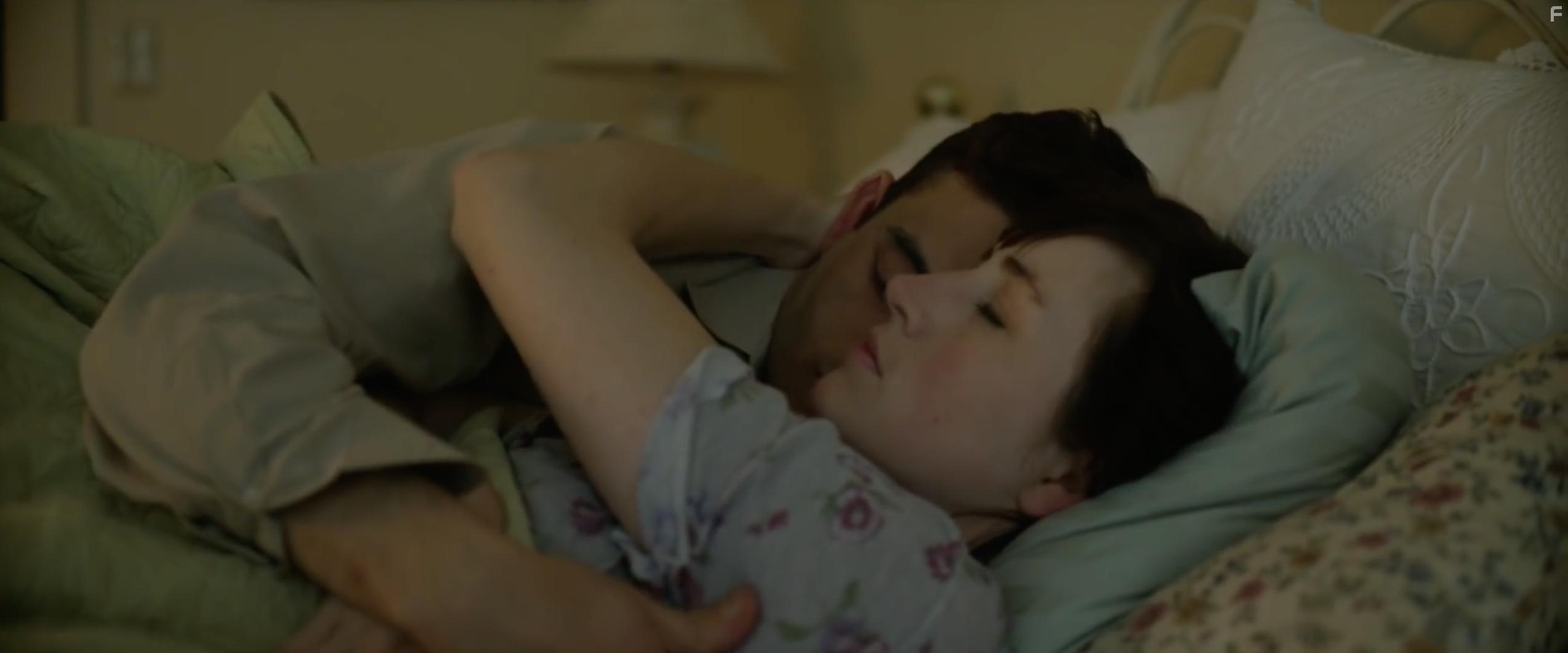 Rami Malek and Kate Lyn Sheil in Buster's Mal Heart (2016)