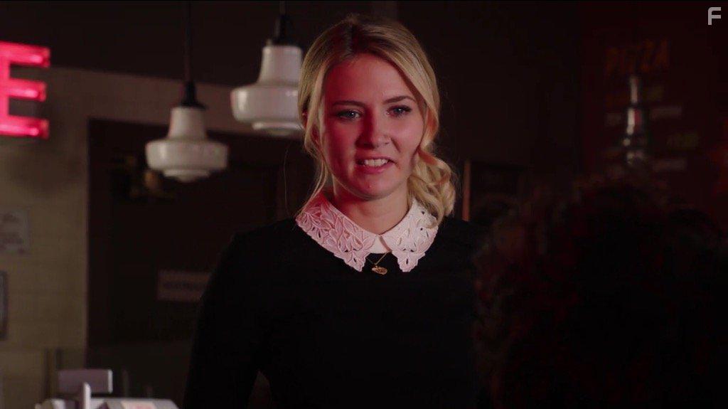 Eliza Bennett in Sweet/Vicious (2016)