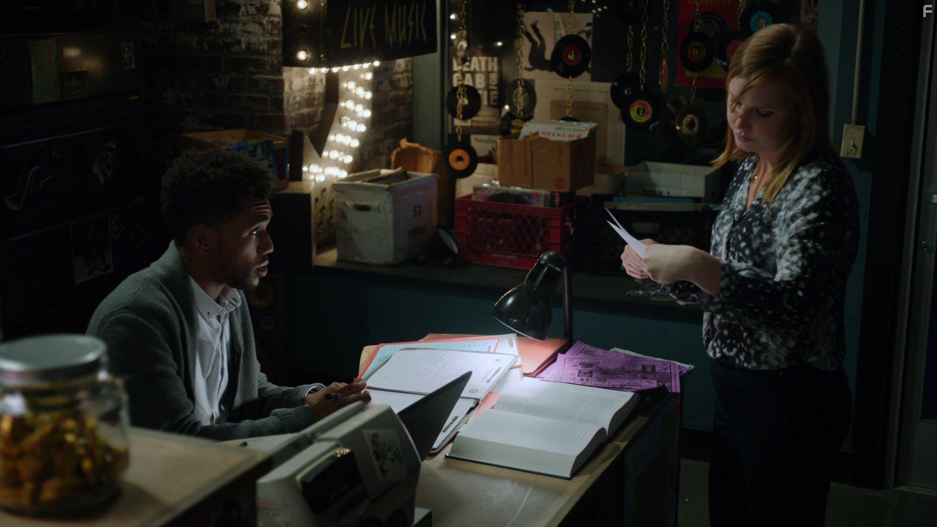 Brandon Mychal Smith and Lindsay Chambers in Sweet/Vicious (2016)