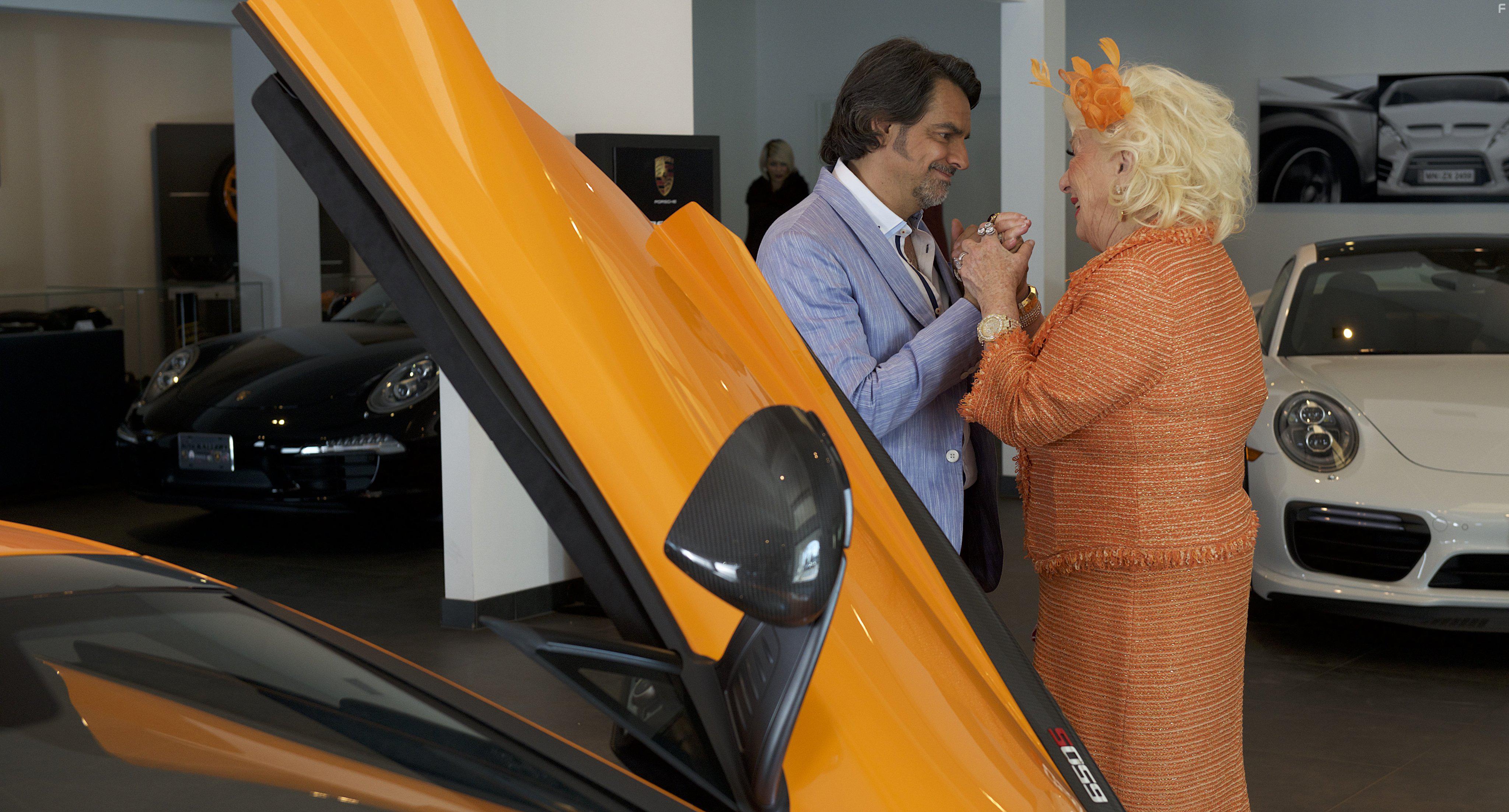 Eugenio Derbez in How to Be a Latin Lover (2017)