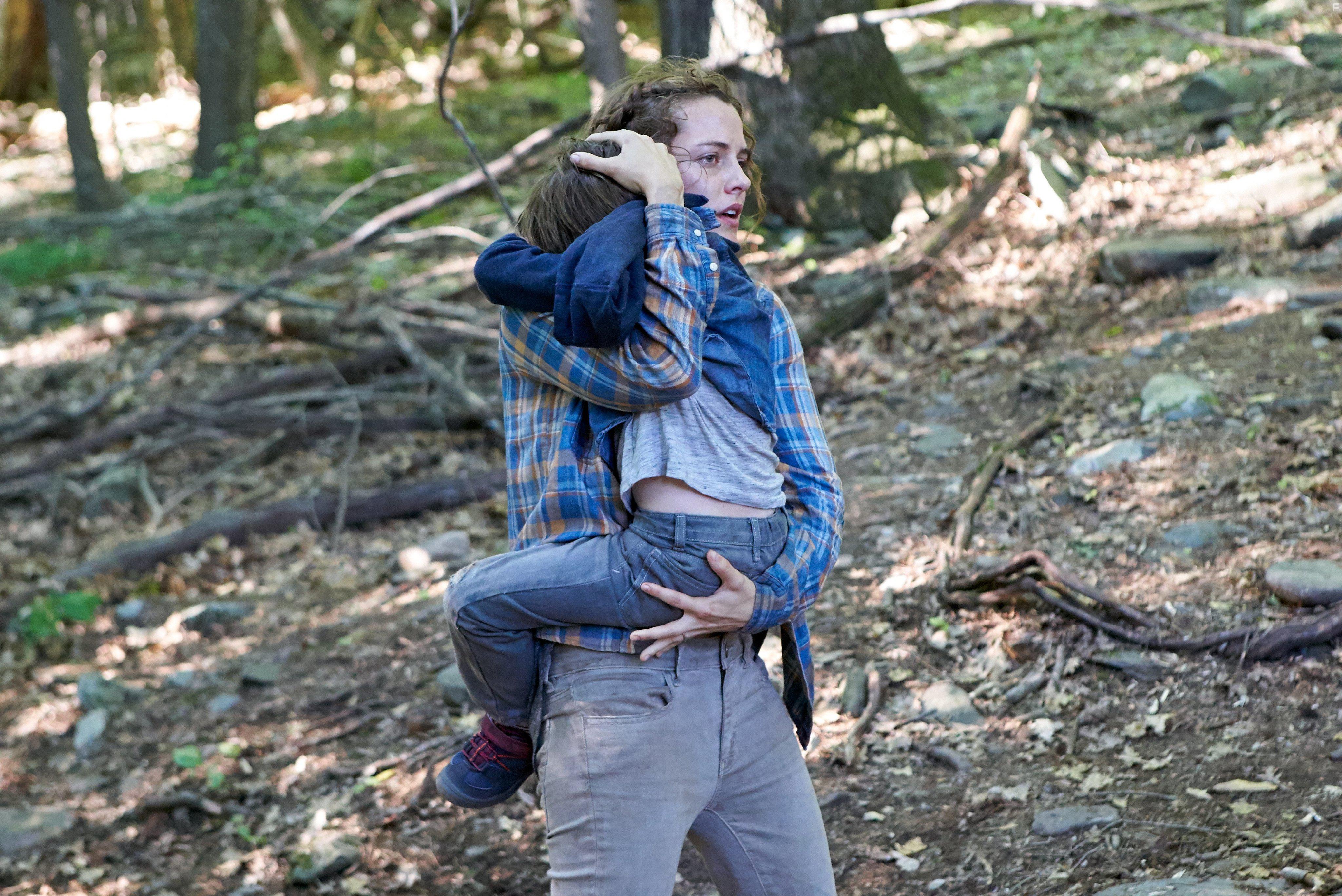 Riley Keough and Griffin Robert Faulkner in It Comes at Night (2017)