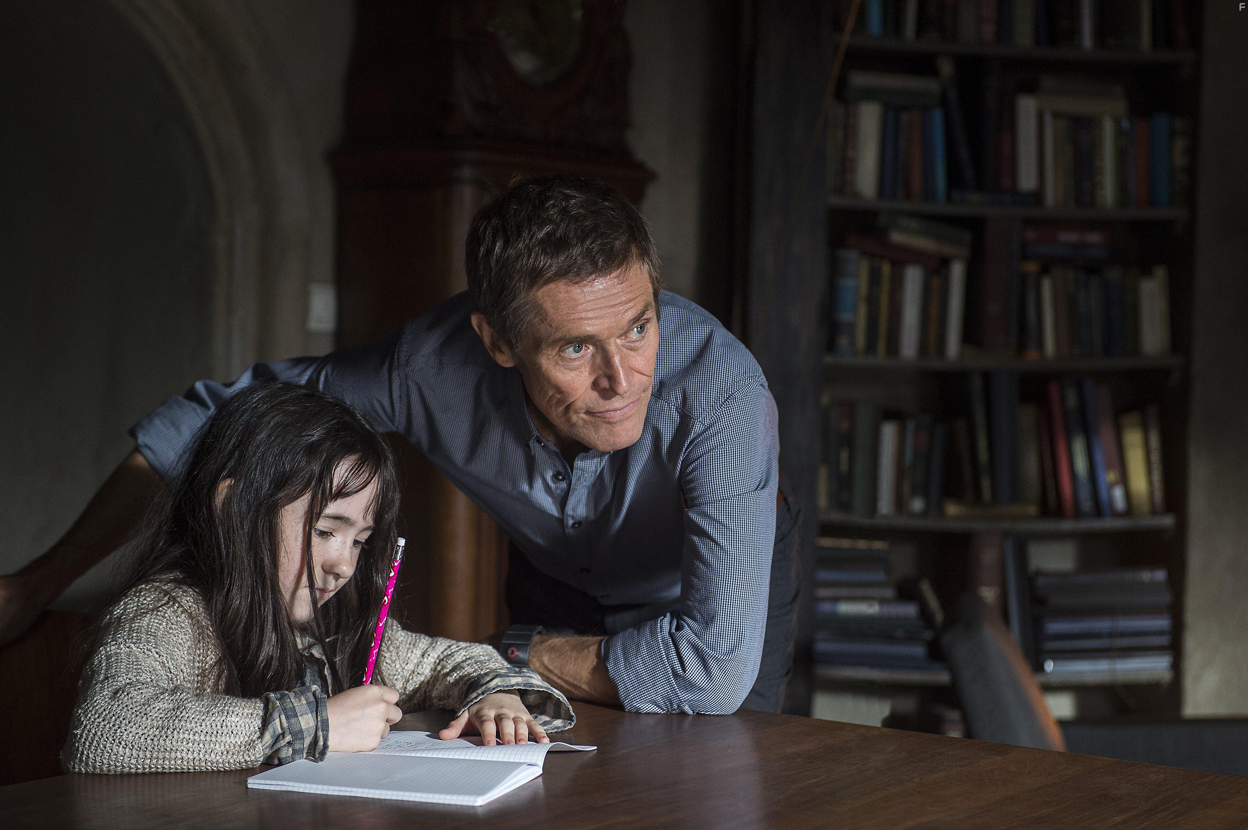 Willem Dafoe and Clara Read in Seven Sisters (2017)