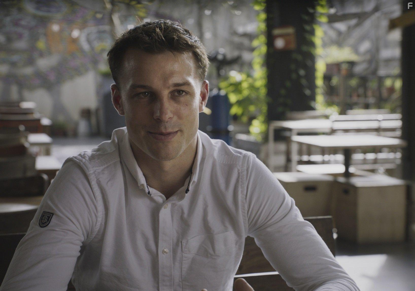 Earl Bamber in Le Mans: Racing Is Everything (2017)