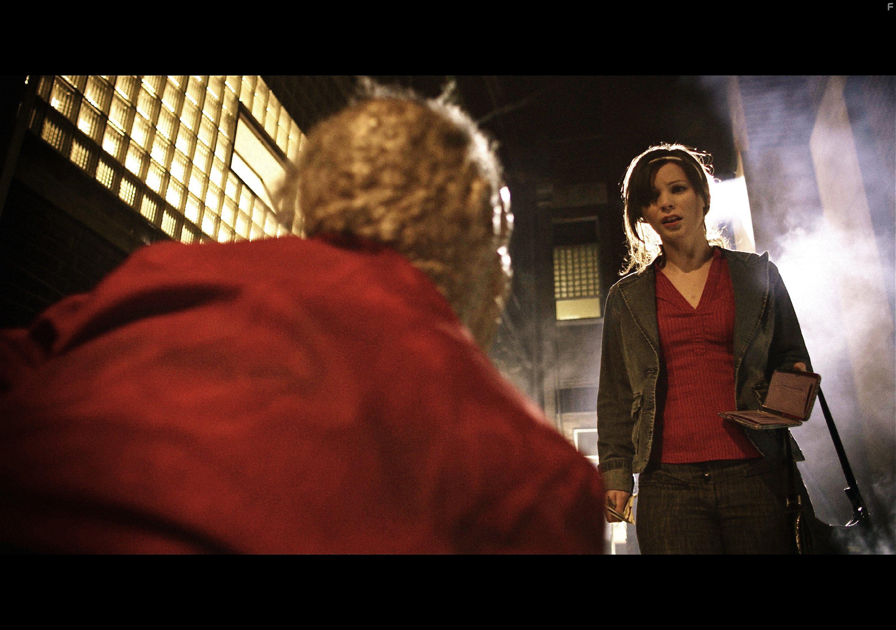 Jordan Trovillion as Evelyn in A Mosquito-Man.