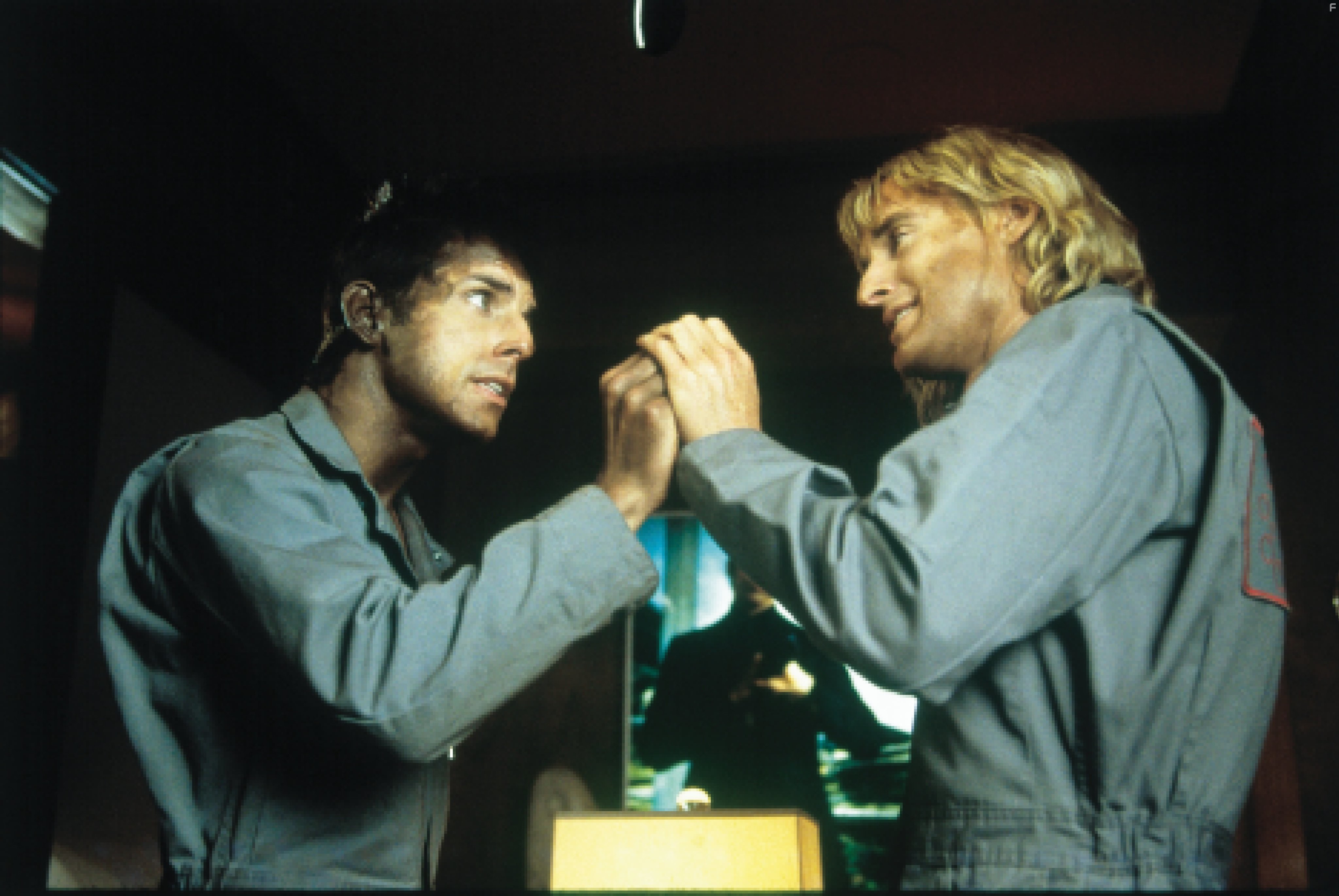 Ben Stiller and Owen Wilson in Образцовый самец (2001)