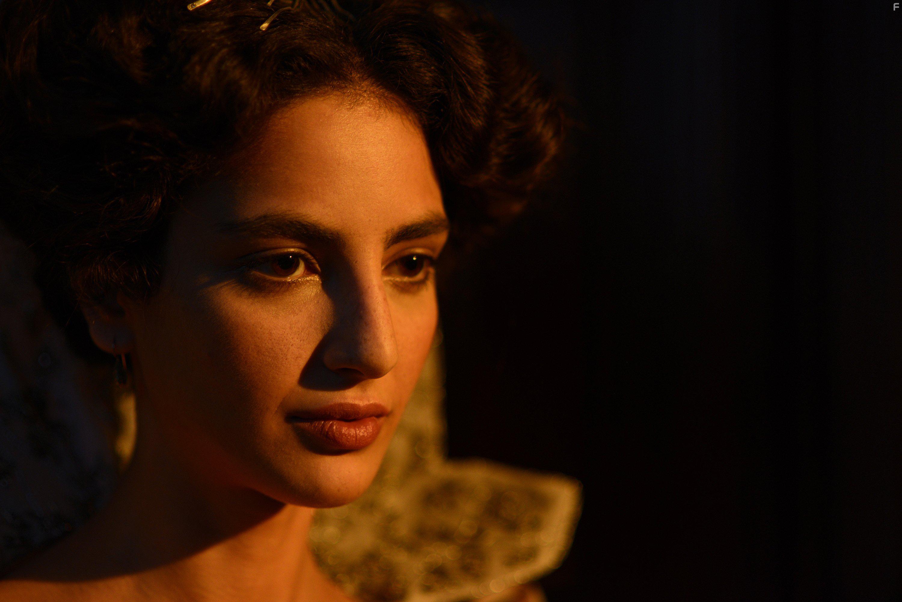 Medalion Rahimi in Still Star-Crossed (2017)