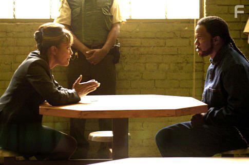 Jamie Foxx and Lynn Whitfield in Redemption: The Stan Tookie Williams Story (2004)