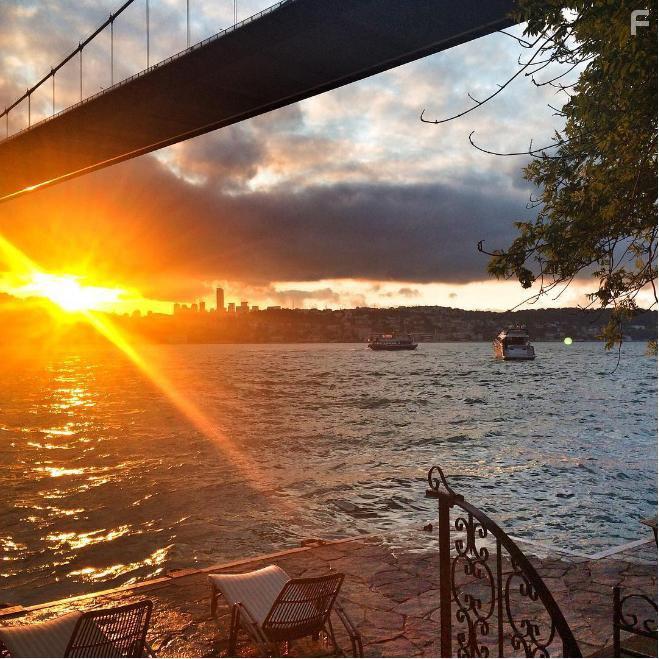 Istanbul Kirmizisi (2017)