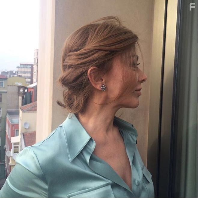 Zerrin Tekindor in Istanbul Kirmizisi (2017)