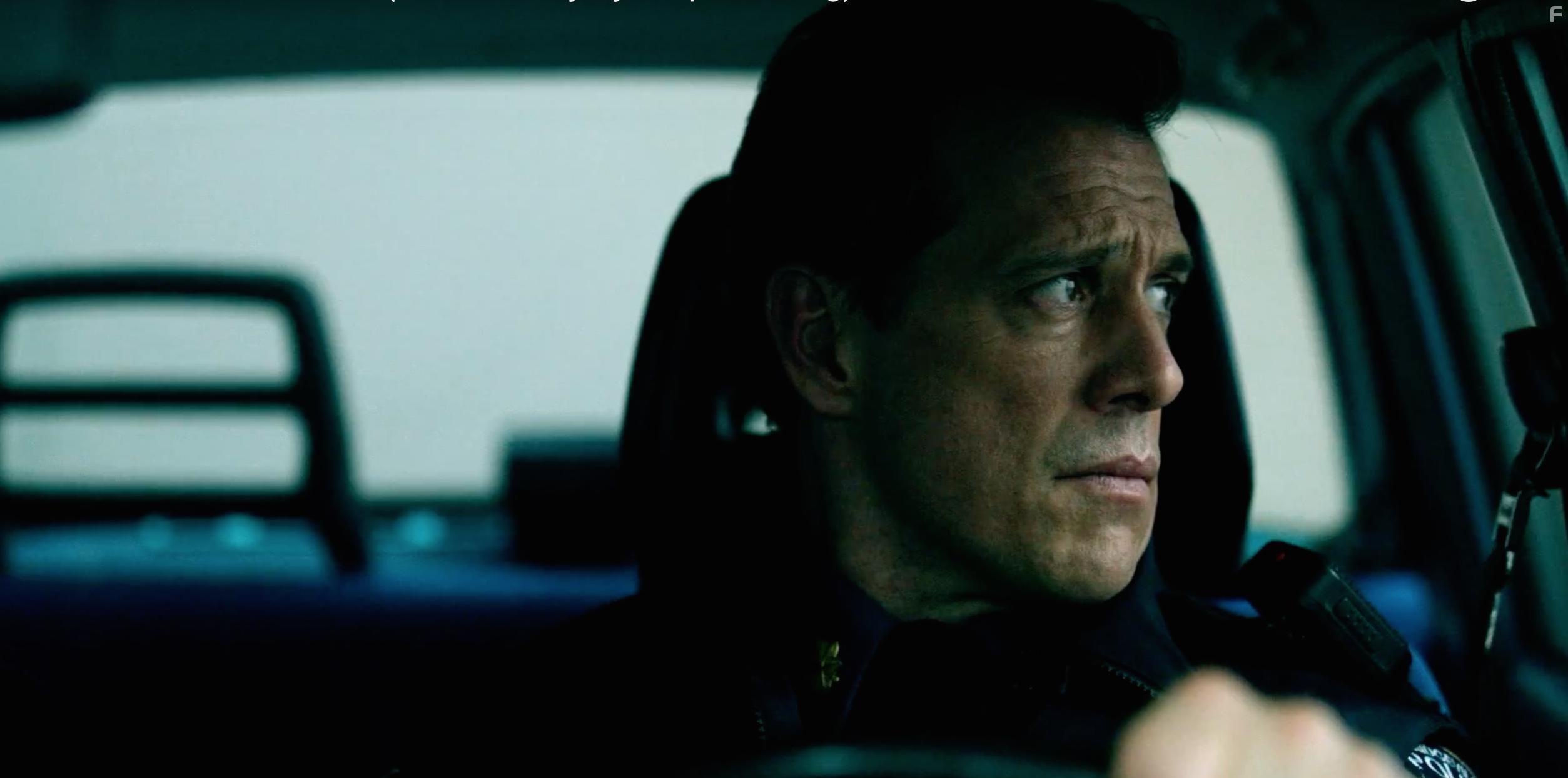 Darren Pettie in The Mist (2017)