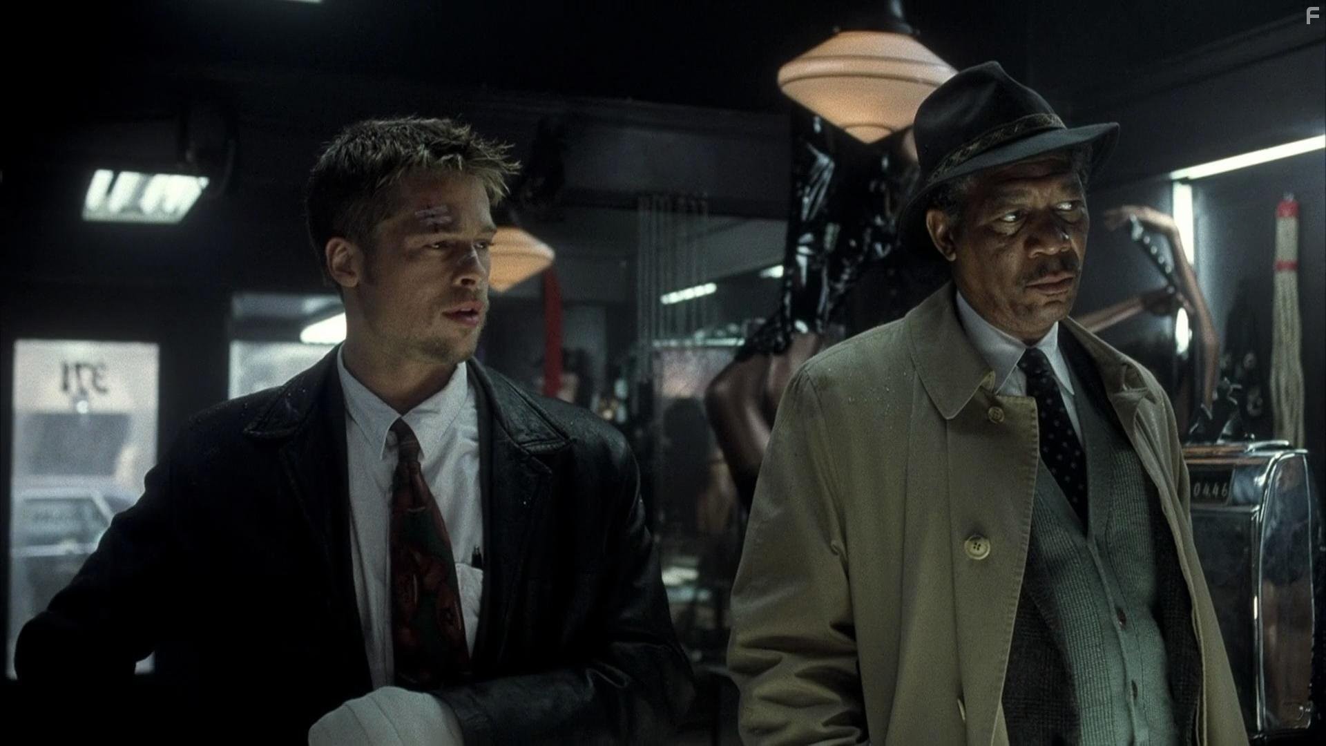 Brad Pitt and Morgan Freeman in Семь (1995)