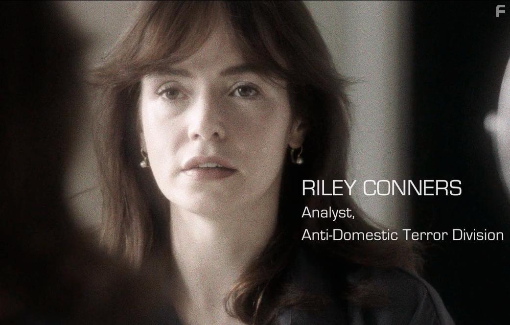 Valene Kane in ExPatriot (2017)