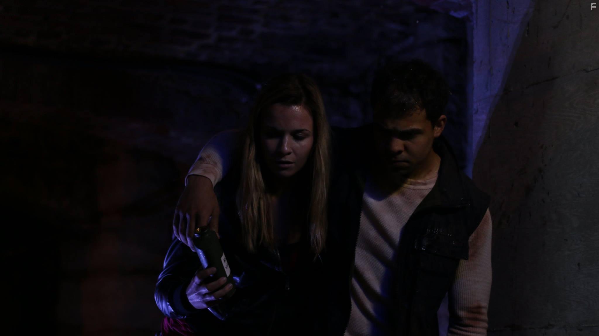 Moli Hall and Ransom Pugh in Scaler, Dark Spirit (2016)