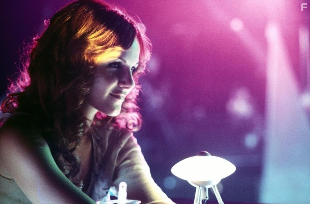 Monet Mazur in Бесшабашное ограбление (2002)