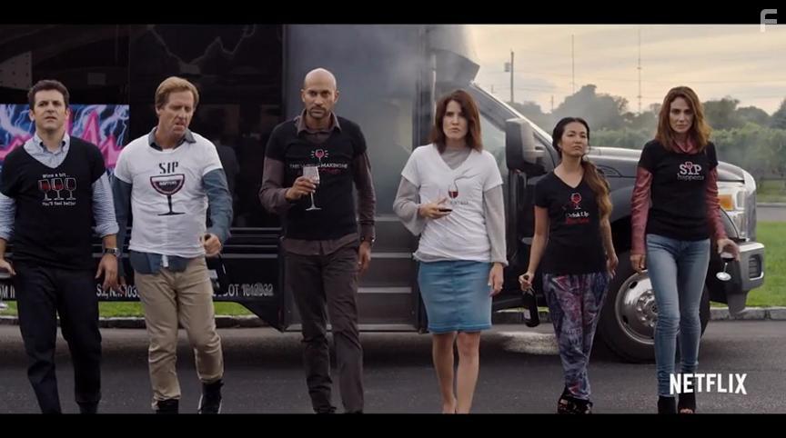 Fred Savage, Nat Faxon, Annie Parisse, Jae Suh Park, Cobie Smulders, and Keegan-Michael Key in Friends from College (2017)