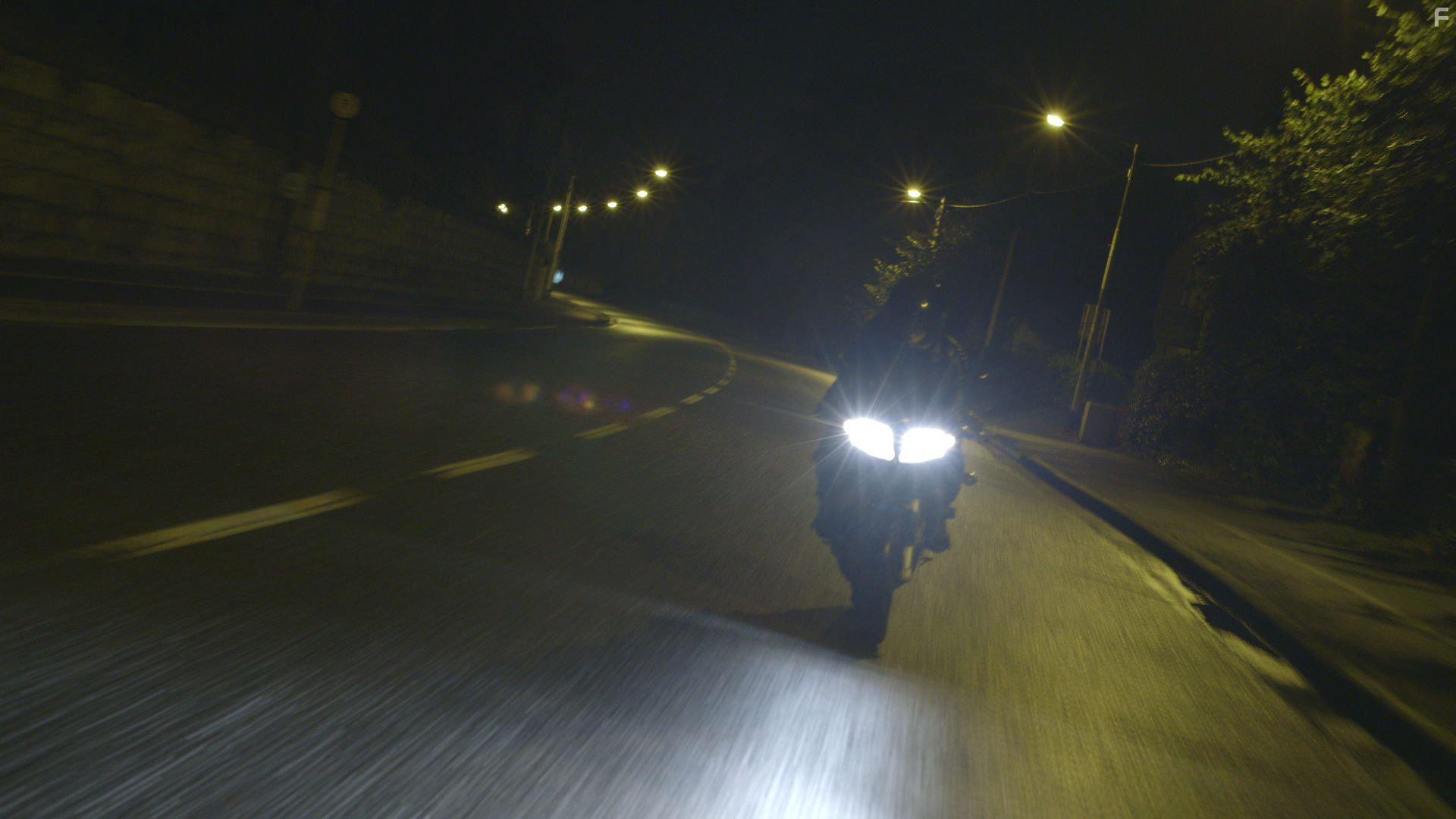 Taryn Barker: Demon Hunter (2016)