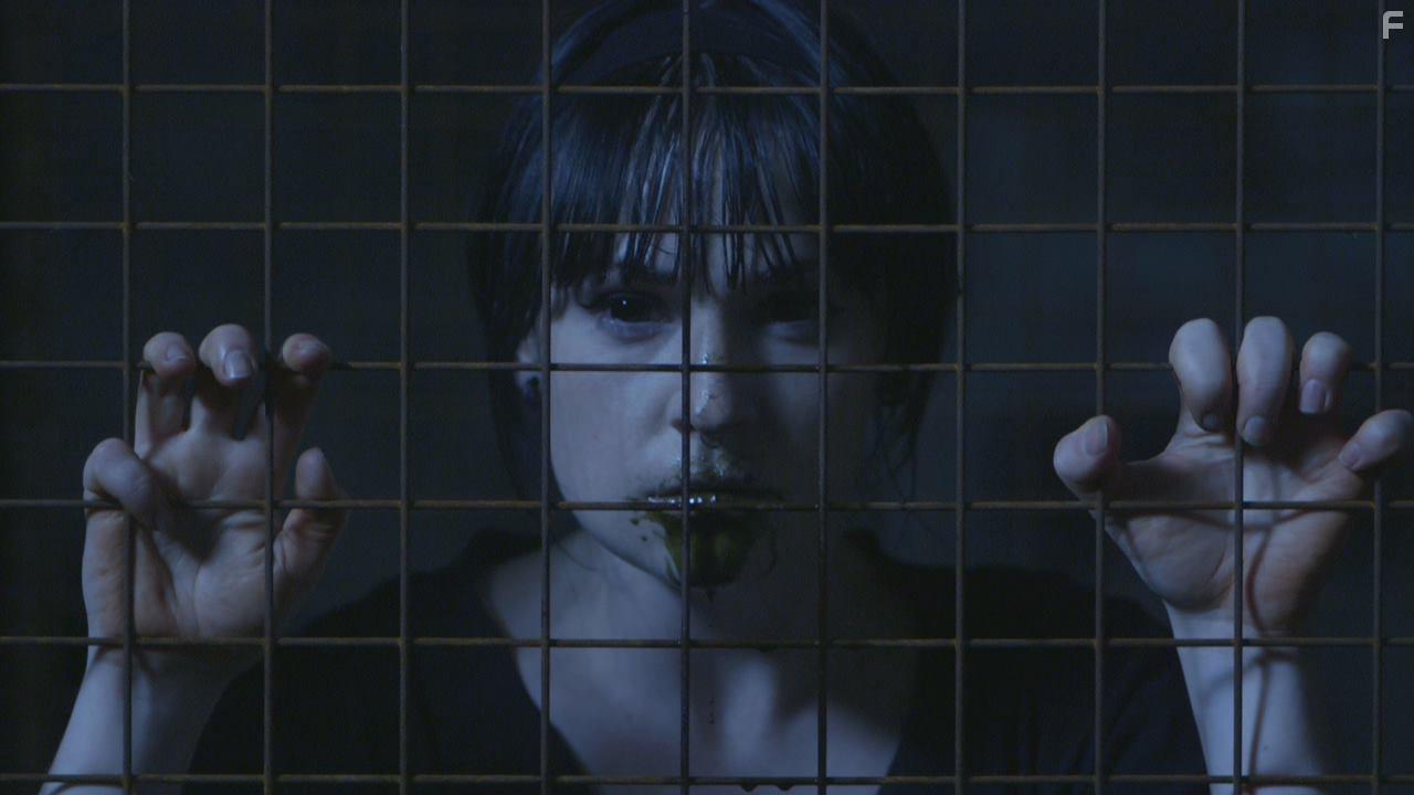 Taryn Barker: Demon Hunter (2016)