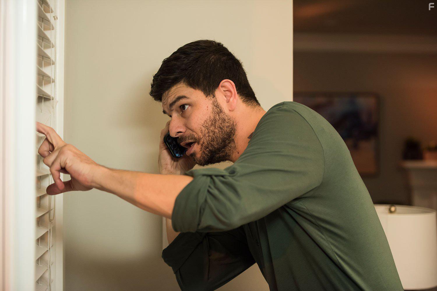 Woman on the Run (2017)