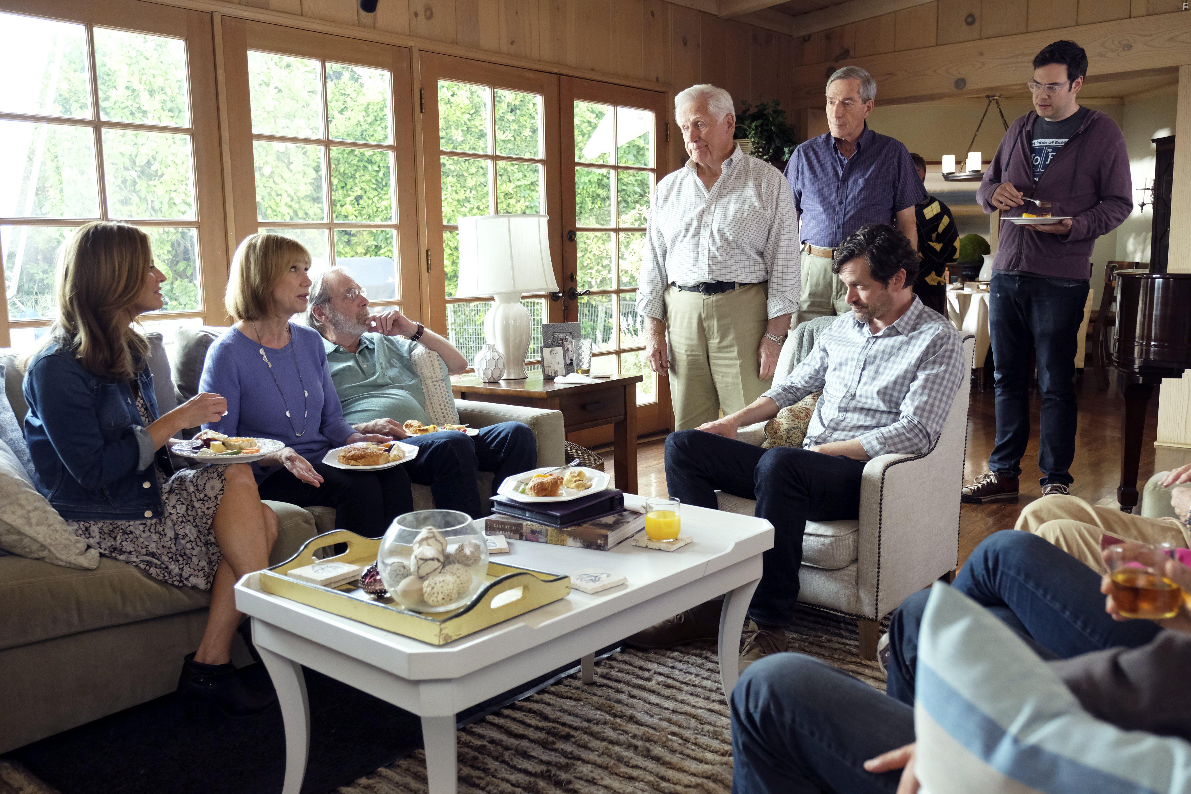 Kathy Baker, Andrea Savage, Tom Everett Scott, Nelson Franklin, and Greg Dehm in I'm Sorry (2017)