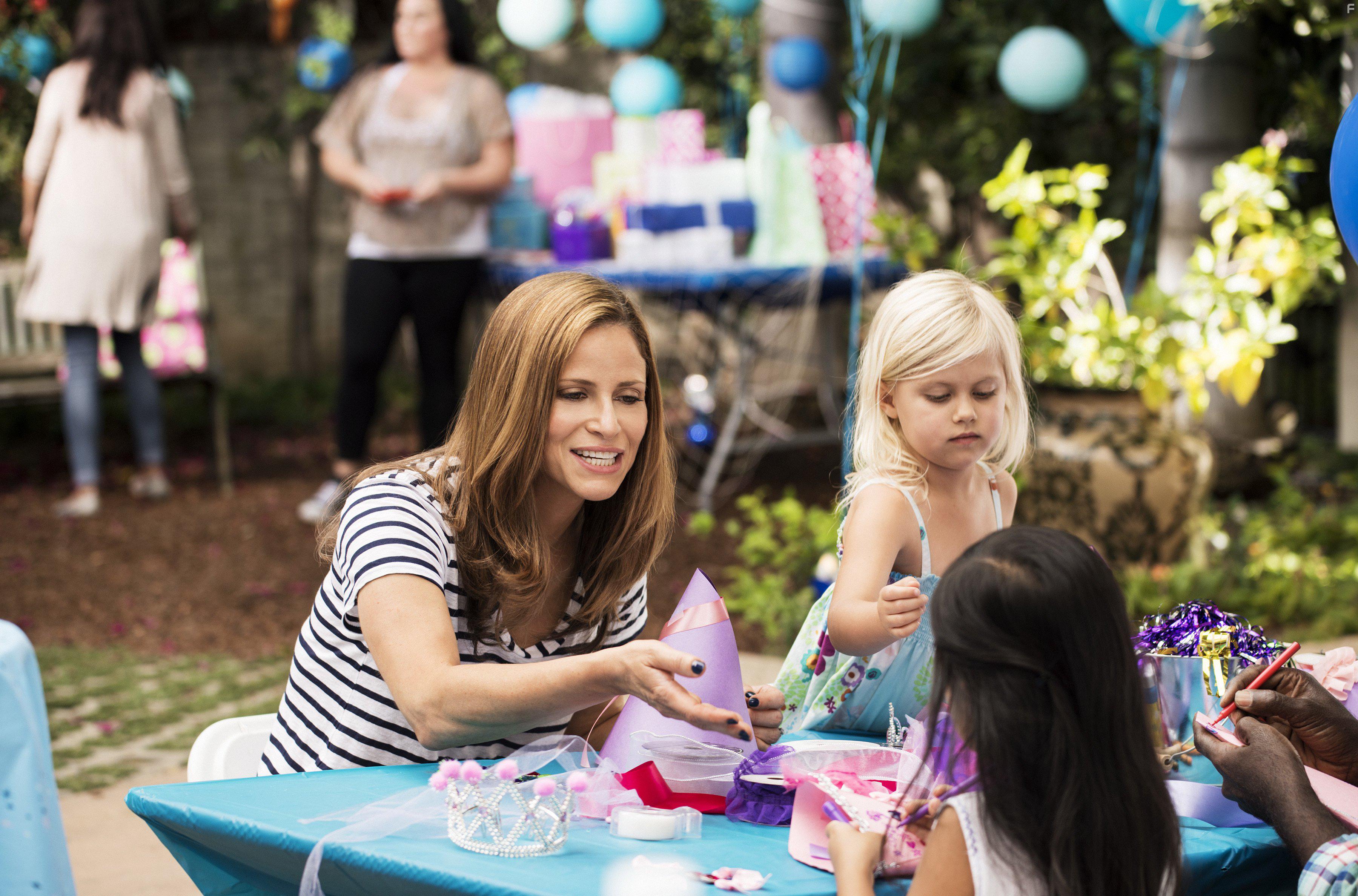 Andrea Savage in I'm Sorry (2017)