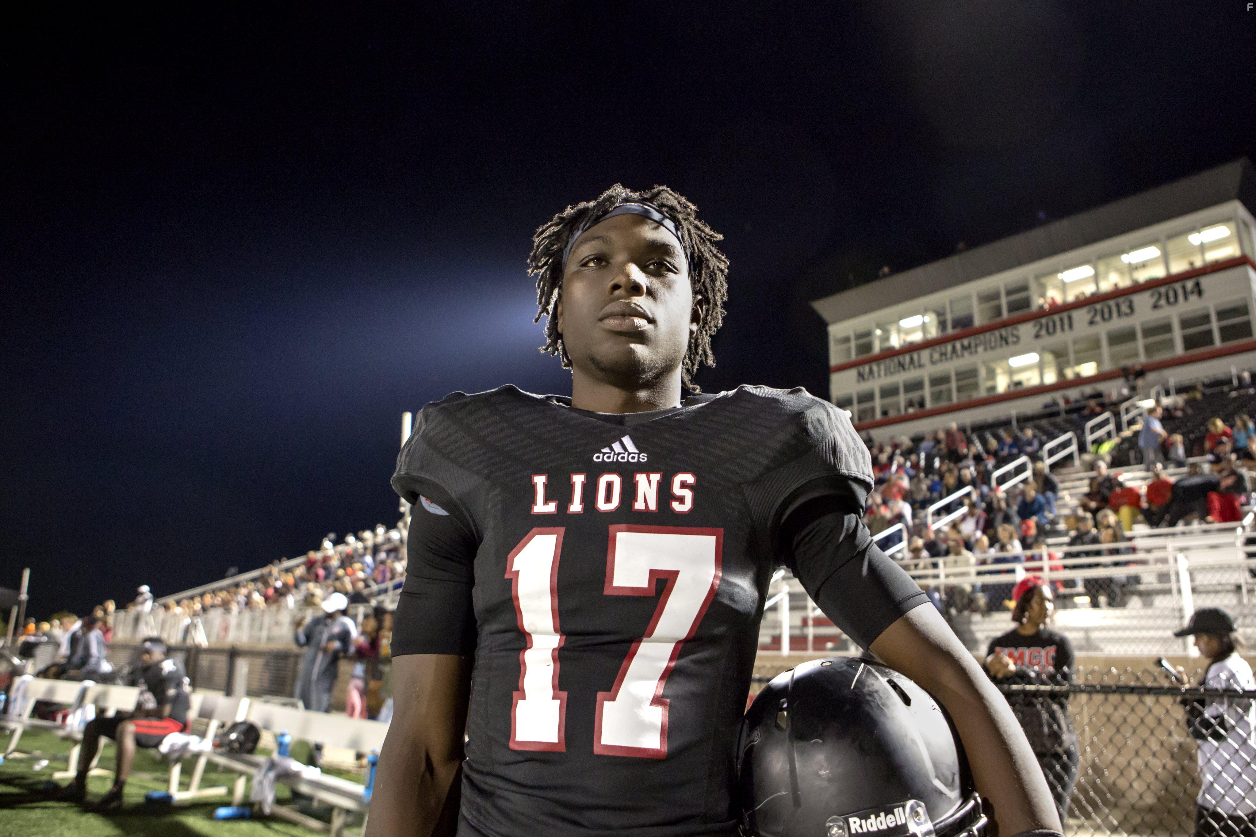 Last Chance U (2016)