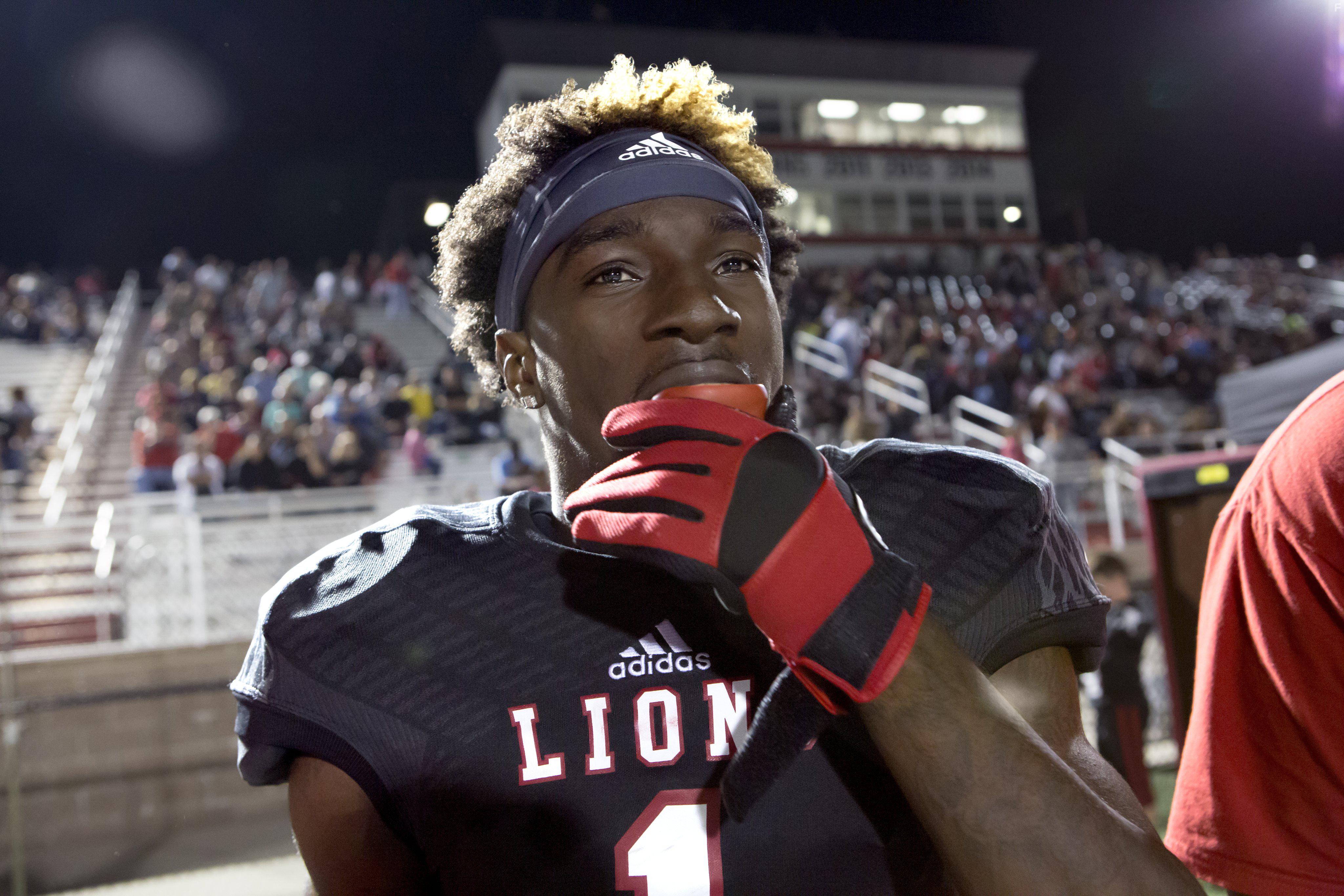 Last Chance U (2016)