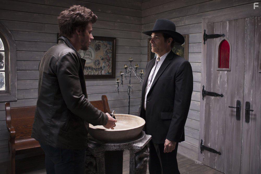 Yul Vazquez and Franois Arnaud in Midnight, Texas (2016)