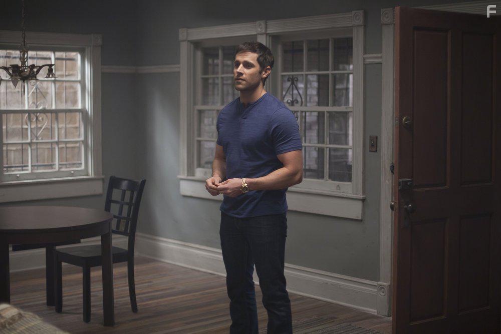 Dylan Bruce in Midnight, Texas (2016)