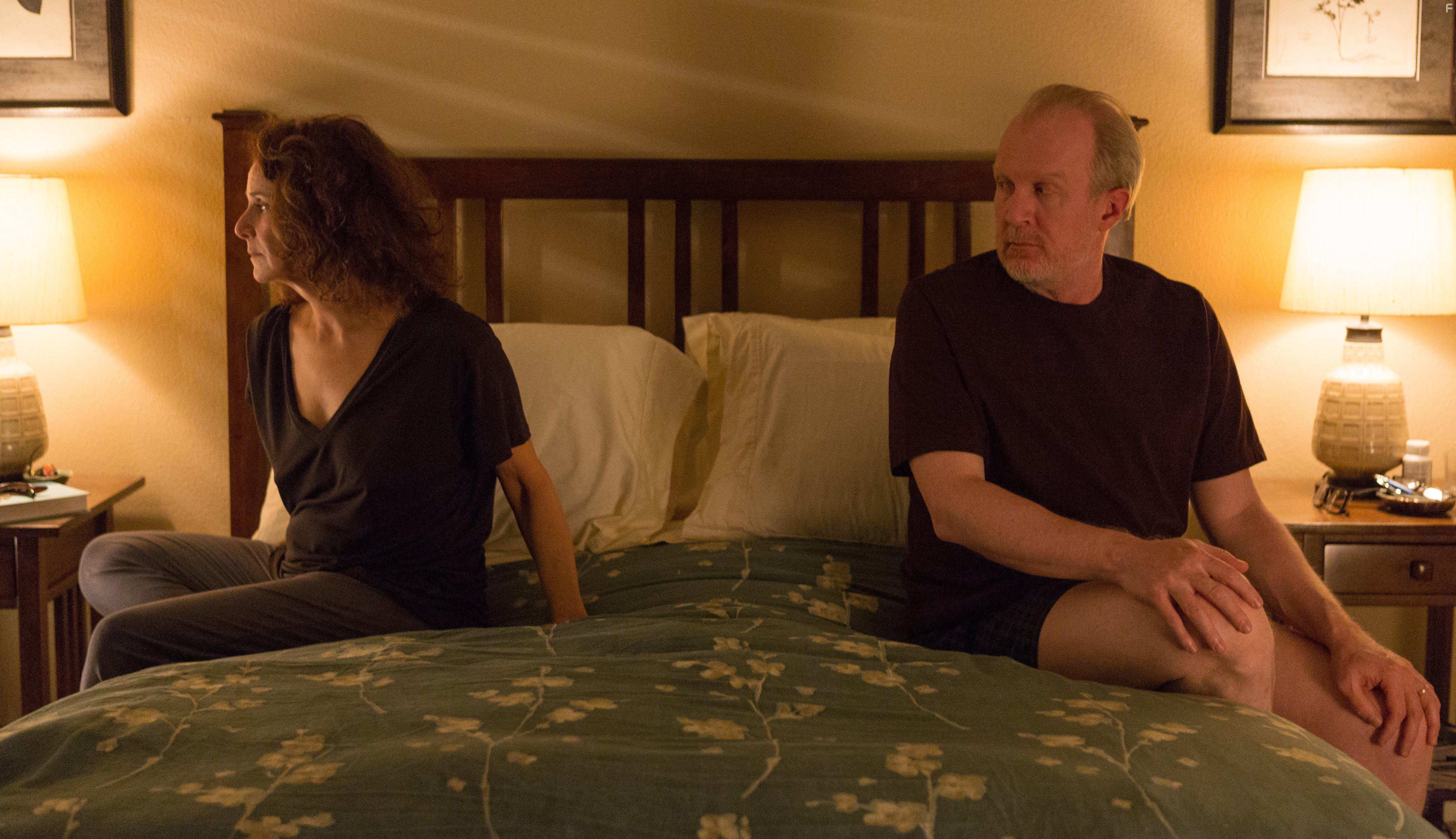Debra Winger and Tracy Letts in The Lovers (2017)