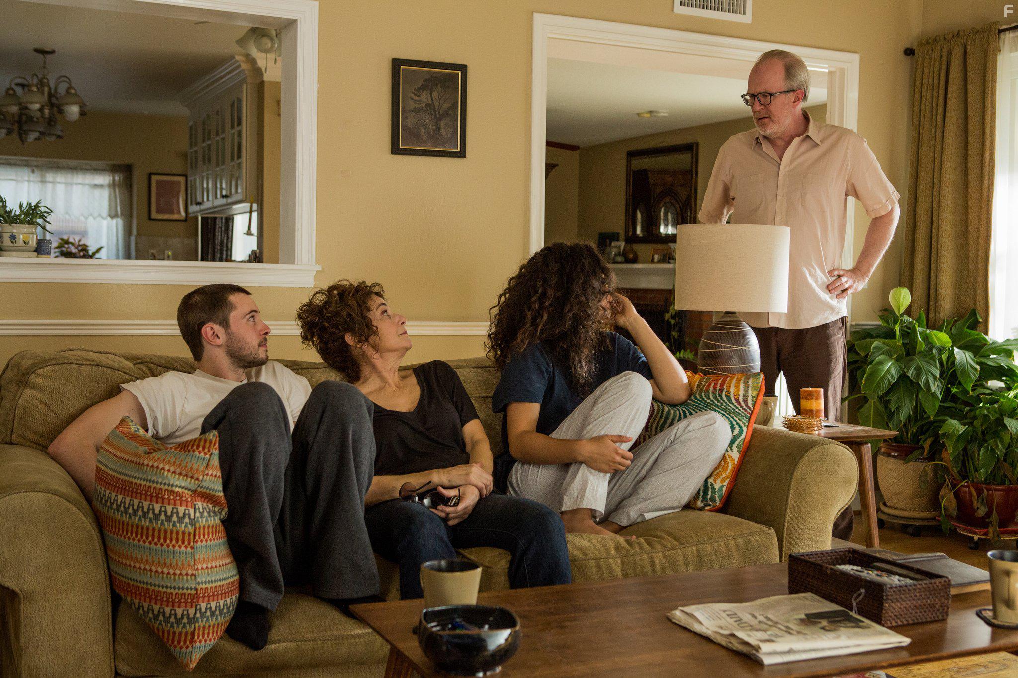 Debra Winger, Tracy Letts, Tyler Ross, and Jessica Sula in The Lovers (2017)