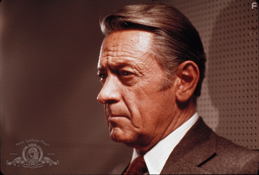 William Holden in Телесеть (1976)