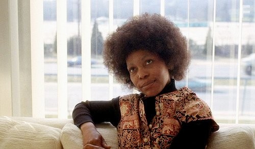 Marlene Warfield in Телесеть (1976)