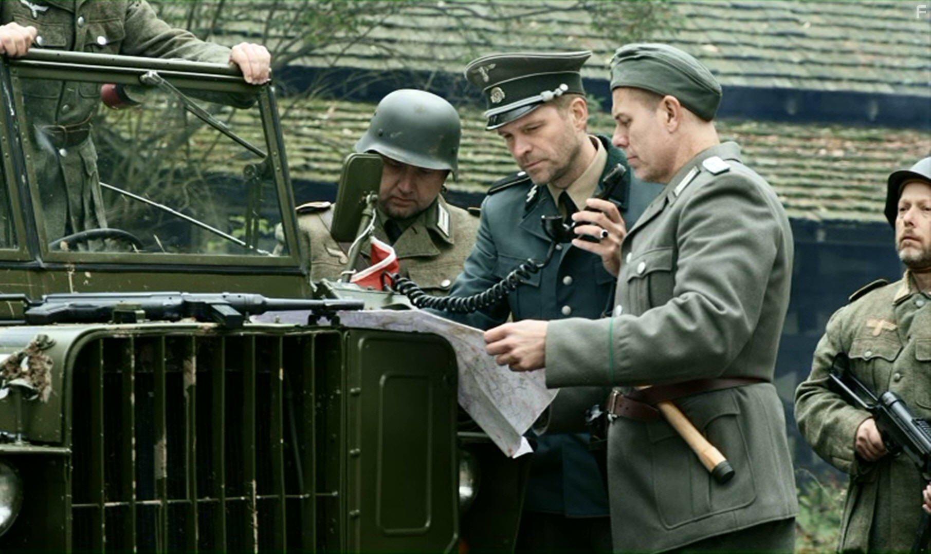 Michael Wouters and Jerry L. Beasley in Operation Dunkirk (2017)