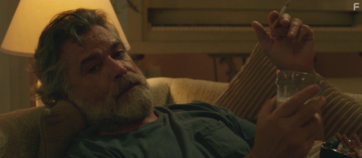 Ray Liotta in Sticky Notes (2016)