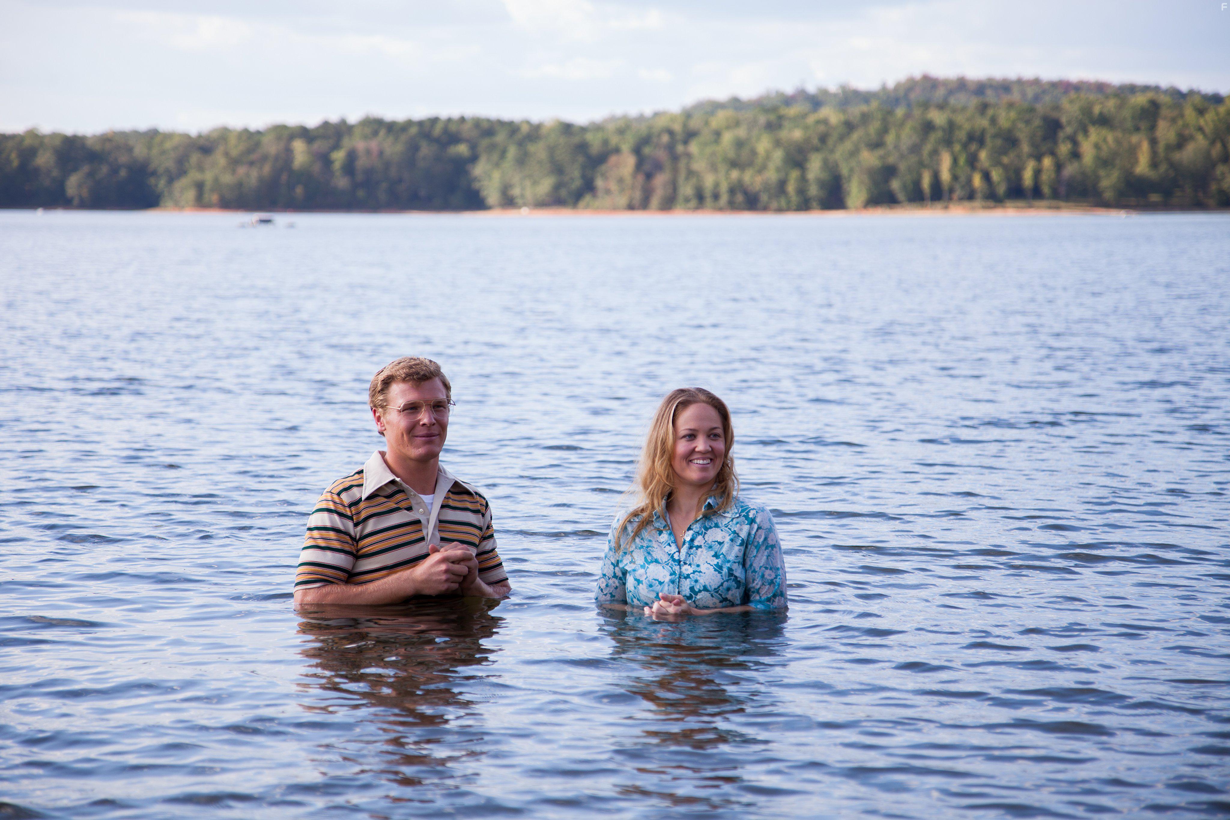 Erika Christensen and Jordan Cox in The Case for Christ (2017)