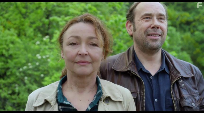 Catherine Frot and Olivier Gourmet in Sage femme (2017)