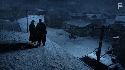 Danny Huston and Megan Franich in 30 Дней ночи (2007)