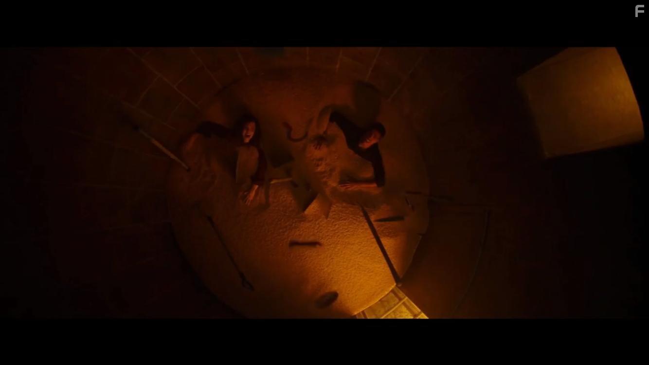 Laura Vandervoort and Mandela Van Peebles in Jigsaw (2017)