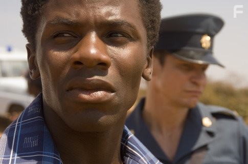Derek Luke in Игра с огнем (2006)