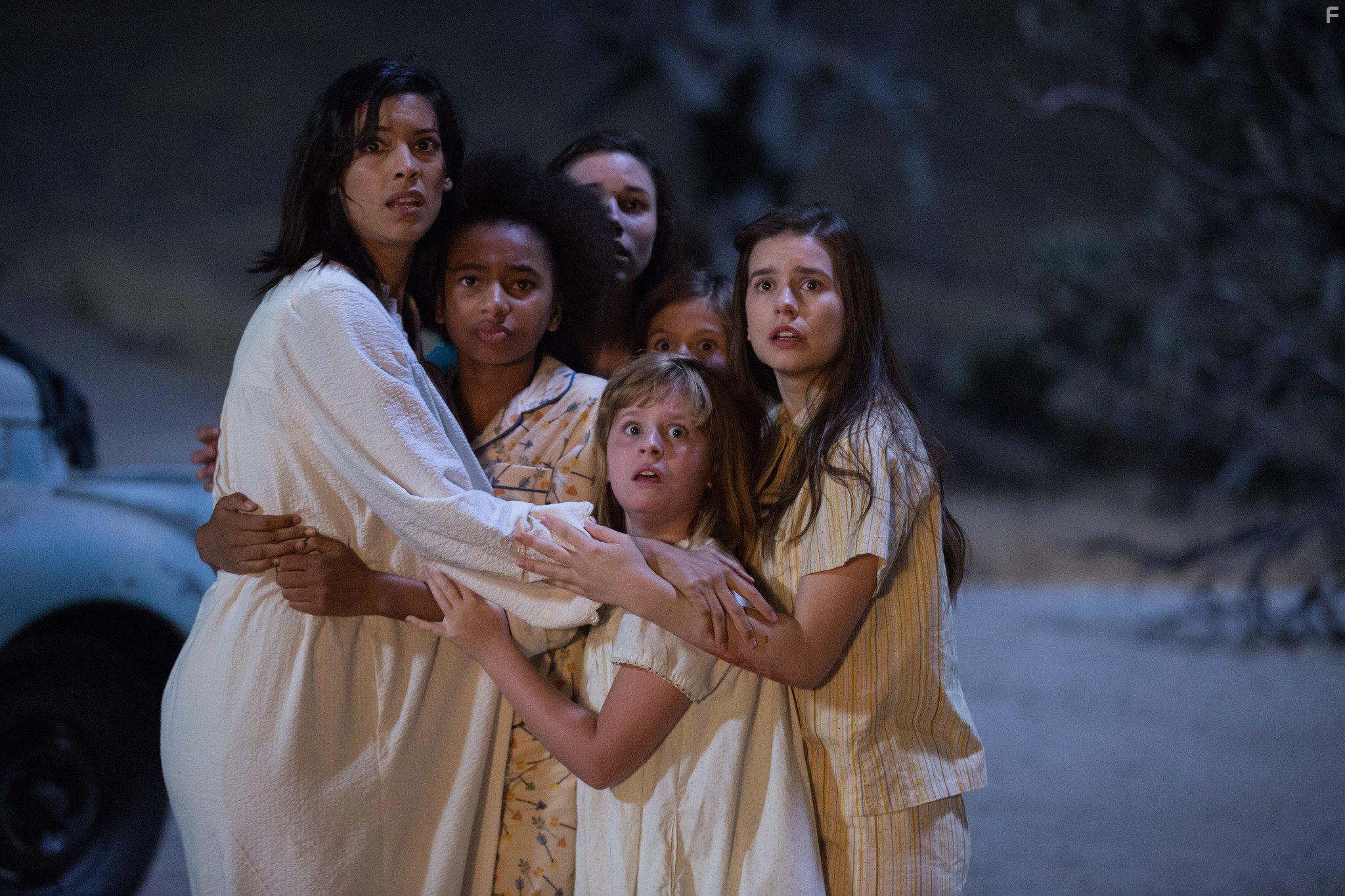 Grace Fulton, Stephanie Sigman, Philippa Coulthard, Tayler Buck, Lulu Wilson, and Lou Lou Safran in Annabelle: Creation (2017)