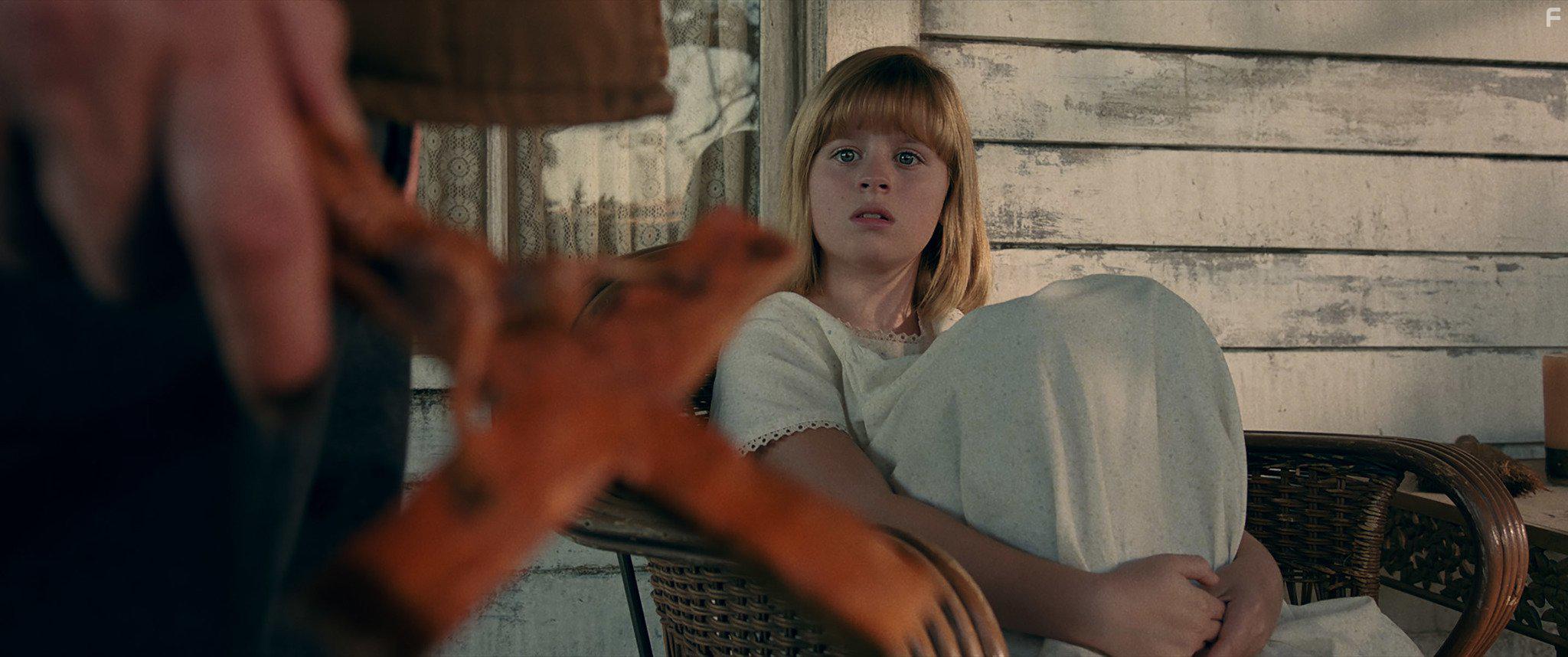 Lulu Wilson in Annabelle: Creation (2017)