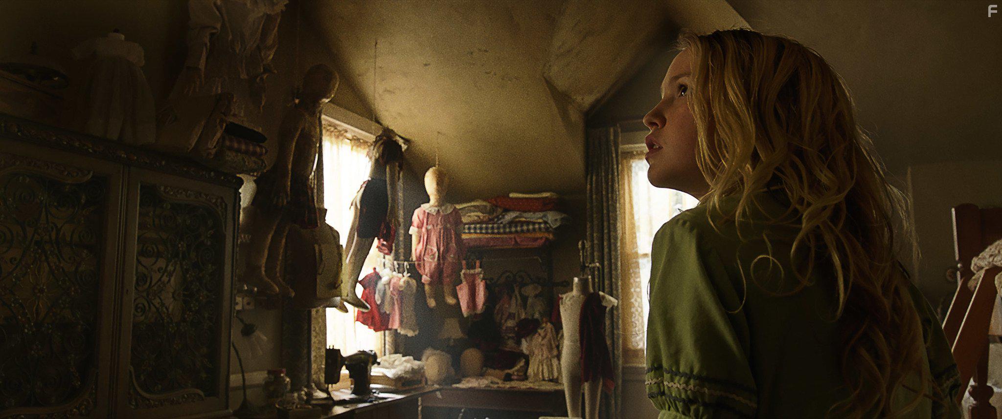 Talitha Bateman in Annabelle: Creation (2017)