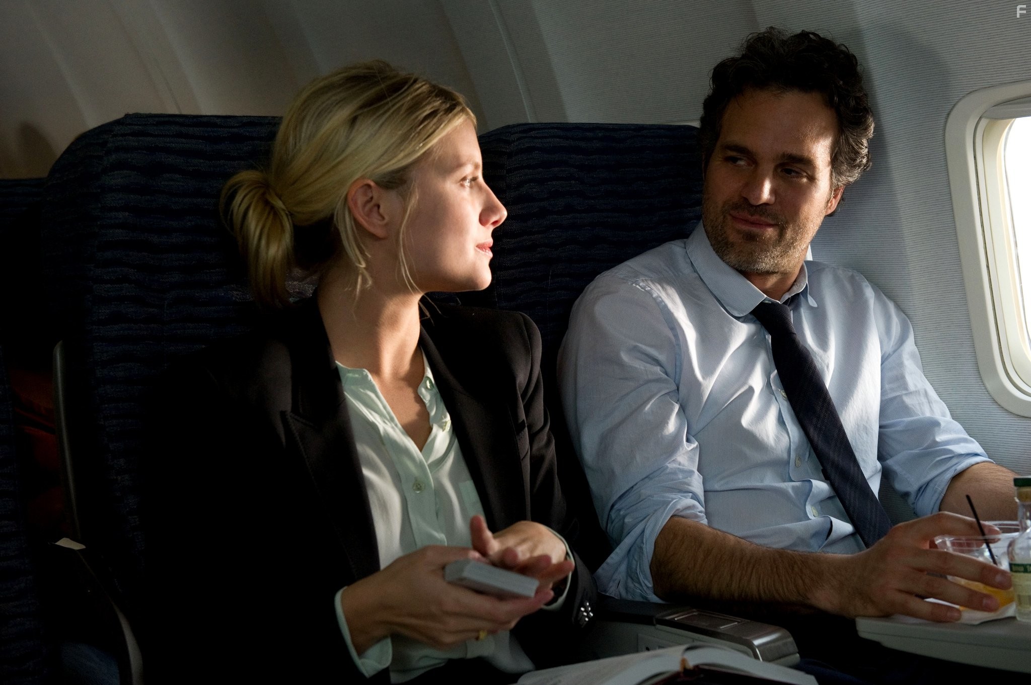 M?lanie Laurent and Mark Ruffalo in Иллюзия обмана (2013)
