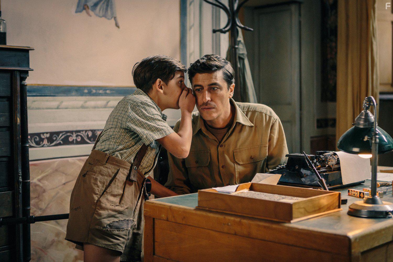 Pif in In guerra per amore (2016)