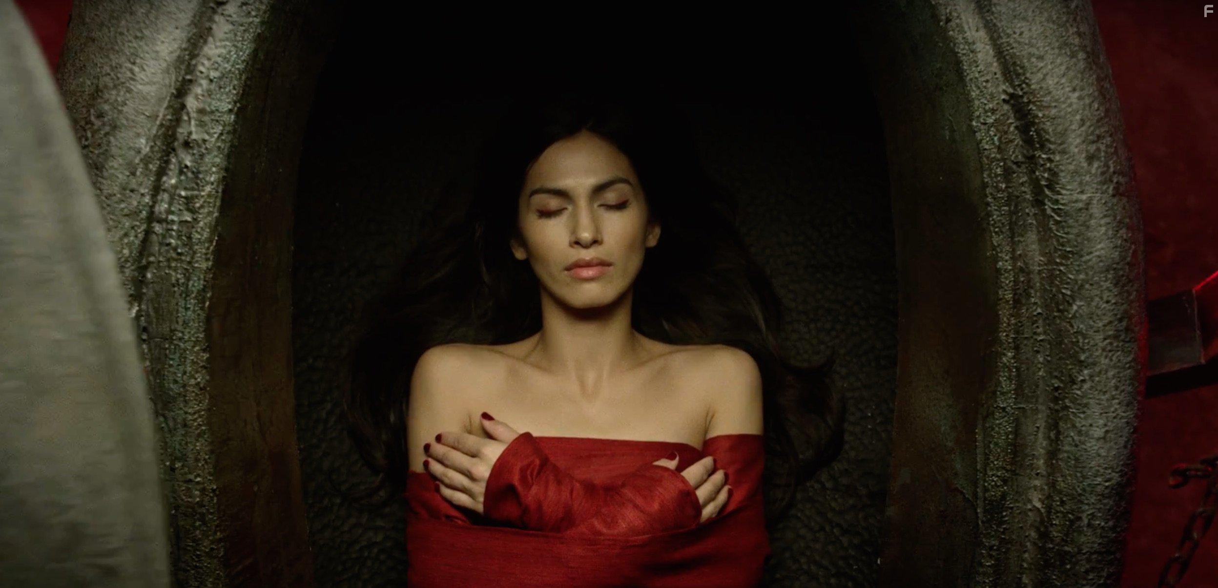 Elodie Yung in The Defenders (2017)